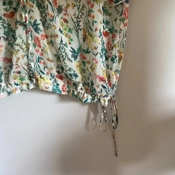 Jessica Simpson Floral Blouse - Picture 4 of 11